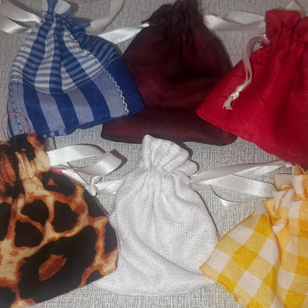 Caracoleras de eleggua, oshun, yemaya, obbatala, shango, aggayu