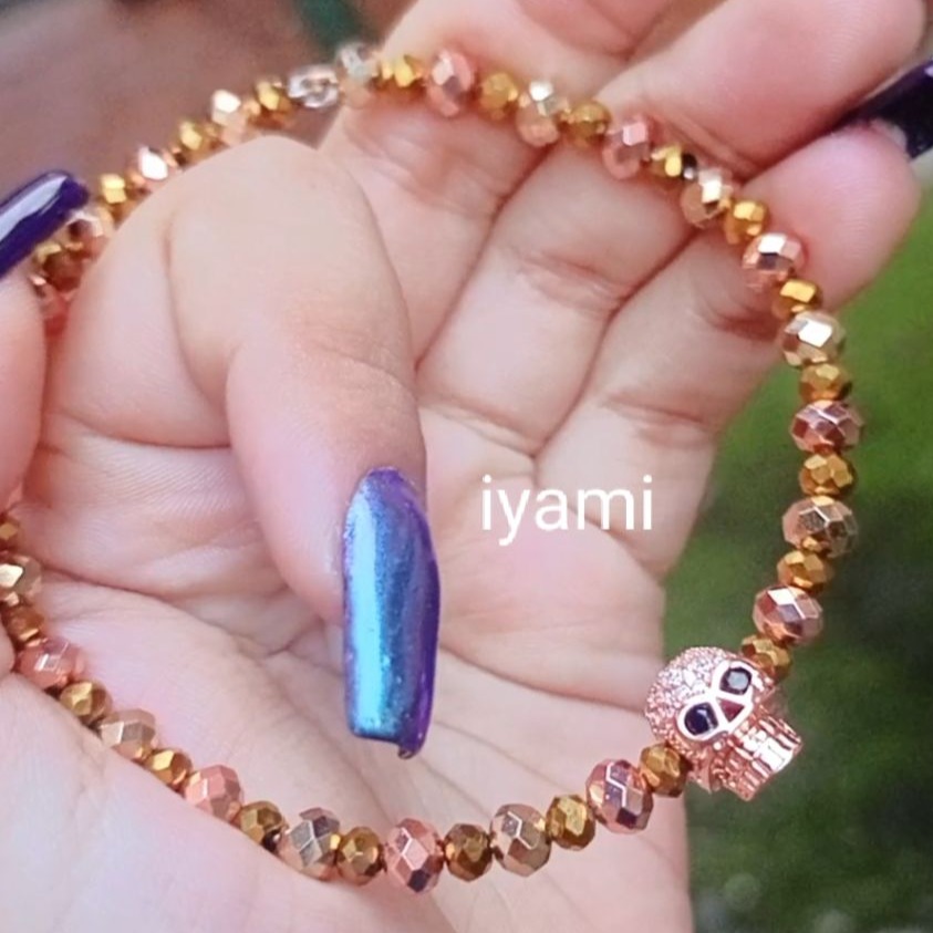 Mazo Representativo o para Orisha Oyà 🌪️💀👸🏿 Cristalería, Dije de Goldfilled y Zircón. Técnica Alambrismo
