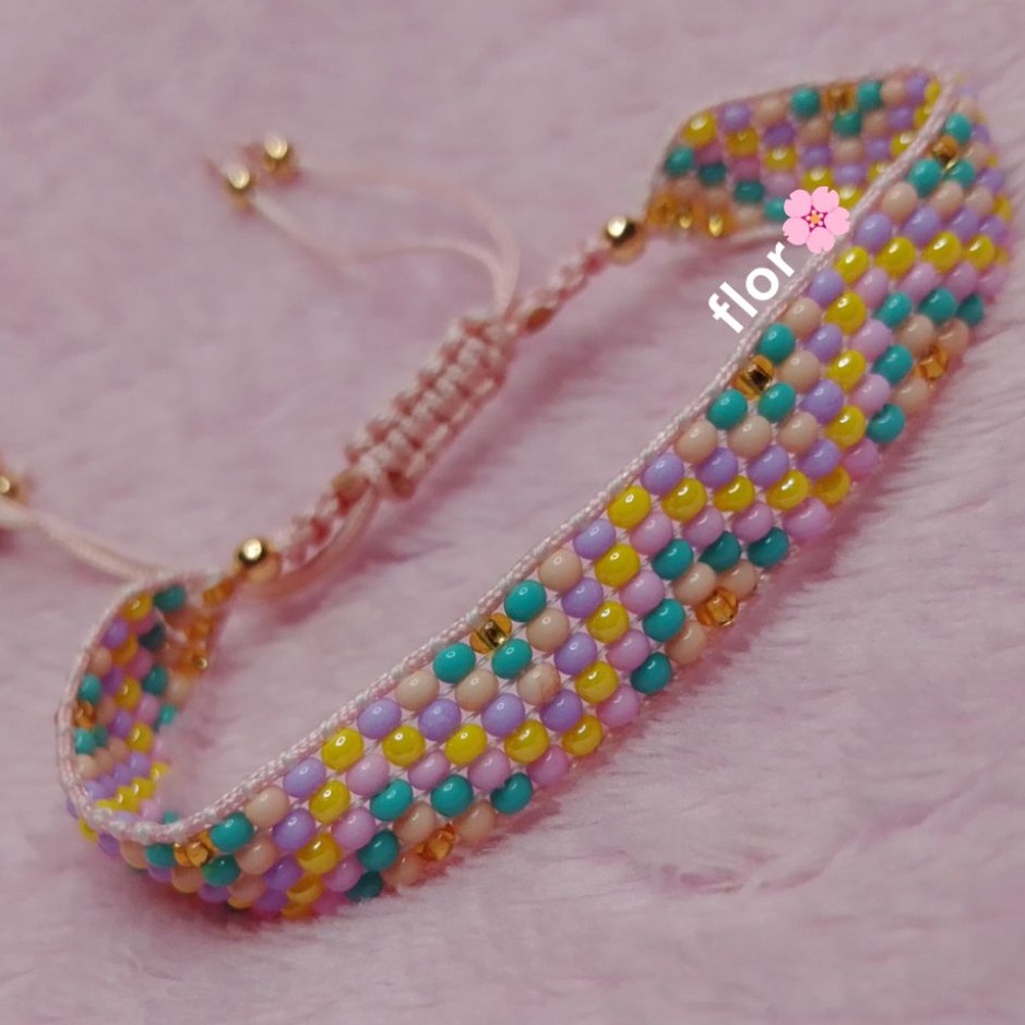 Pulseras en telar de mostacilla calibradas, por encargo