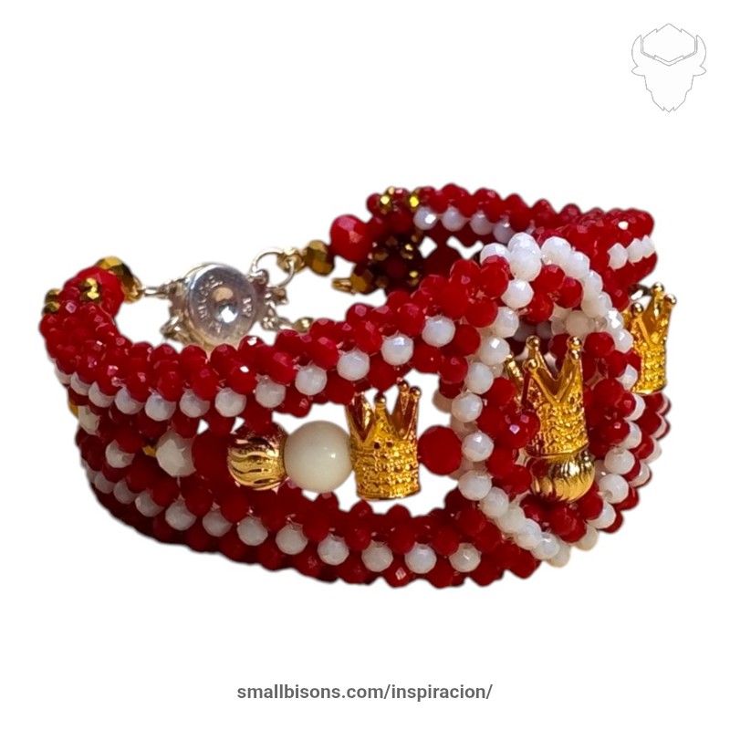 Brazalete modelo CLAR de Shango tejido en mostacilla roja y blanca